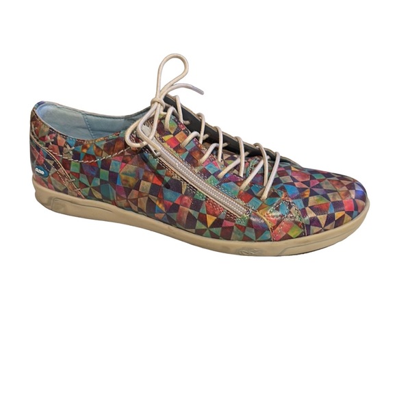 CLOUD FOOTWEAR geometric bright colored sneakers, 38 EU, VGC - Picture 3 of 10